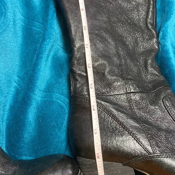 Steve Madden Long Black Boots - Picture 7 of 9